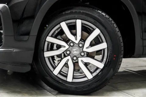 Another view of 2021 Honda Pilot EX-L for sale in Kennesaw, GA at Grand Motorcars Kennesaw