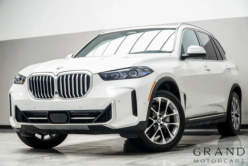 White 2024 BMW X5 sDrive40i for sale in Kennesaw, GA