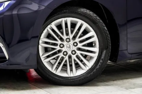 Another view of 2016 Lexus ES 350 for sale in Kennesaw, GA at Grand Motorcars Kennesaw