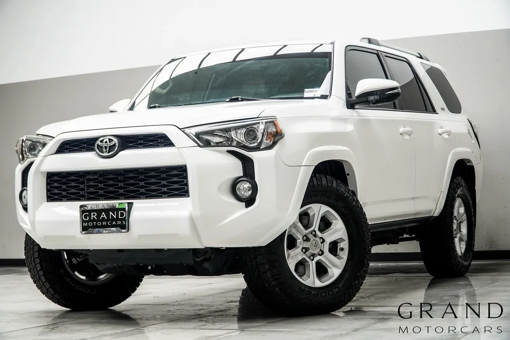 White 2019 Toyota 4Runner SR5 Premium for sale in Kennesaw, GA