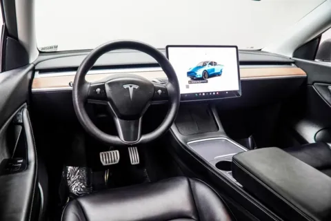 More photos of 2022 Tesla Model Y Performance at Grand Motorcars Kennesaw, GA