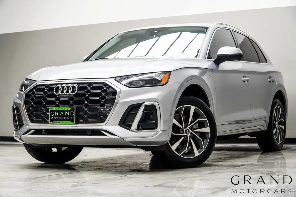 Silver 2023 Audi Q5 45 S line Premium for sale in Kennesaw, GA