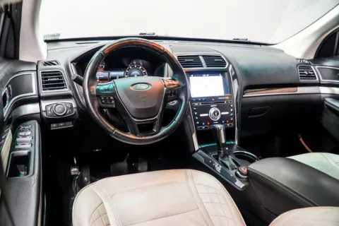 More photos of 2017 Ford Explorer Platinum at Grand Motorcars Kennesaw, GA