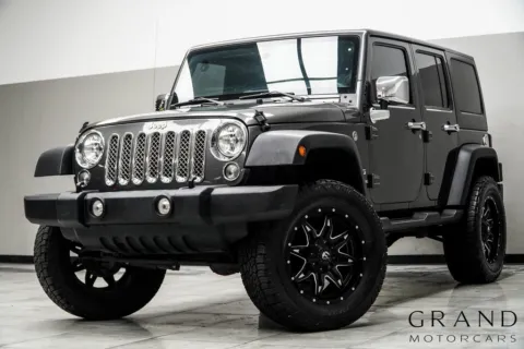Gray 2017 Jeep Wrangler Unlimited Sport S for sale in Kennesaw, GA