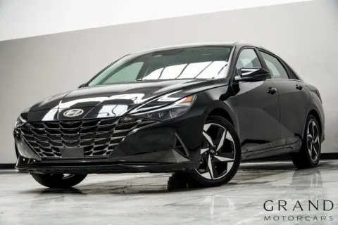 Black 2023 Hyundai Elantra Limited for sale in Kennesaw, GA