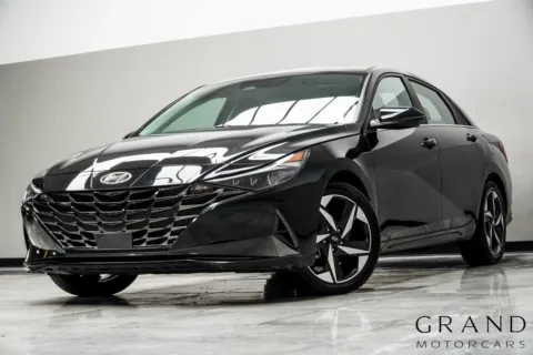 Black 2023 Hyundai Elantra Limited for sale in Kennesaw, GA