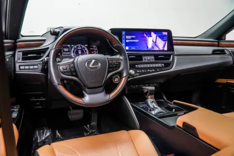 More photos of 2023 Lexus ES 350 Ultra Luxury at Grand Motorcars Kennesaw, GA