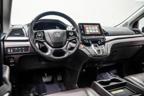 More photos of 2018 Honda Odyssey Touring at Grand Motorcars Kennesaw, GA