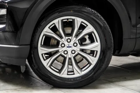 Another view of 2022 Ford Explorer Limited for sale in Kennesaw, GA at Grand Motorcars Kennesaw