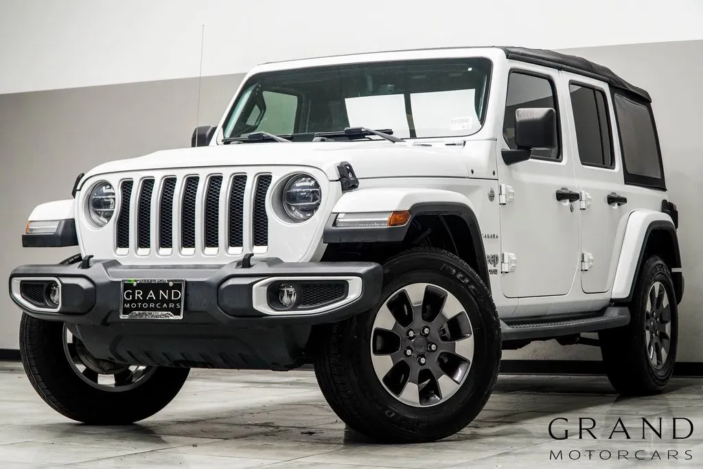 White 2019 Jeep Wrangler Unlimited Sahara for sale in Kennesaw, GA