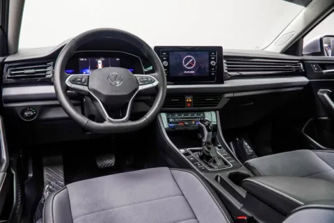 More photos of 2025 Volkswagen Jetta 1.5T SE at Grand Motorcars Kennesaw, GA