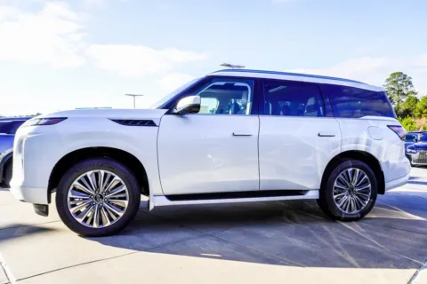 Another view of 2026 INFINITI QX80 LUXE for sale in Macon, GA at Grand Infiniti of Macon