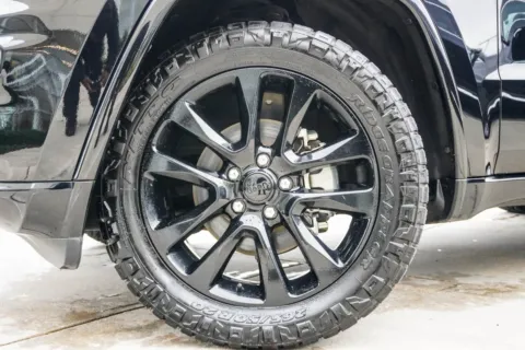 Photos of 2018 Jeep Grand Cherokee Altitude for sale in Macon, GA at Grand Infiniti of Macon