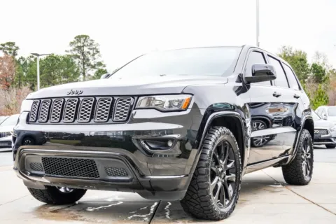 More photos of 2018 Jeep Grand Cherokee Altitude at Grand Infiniti of Macon, GA