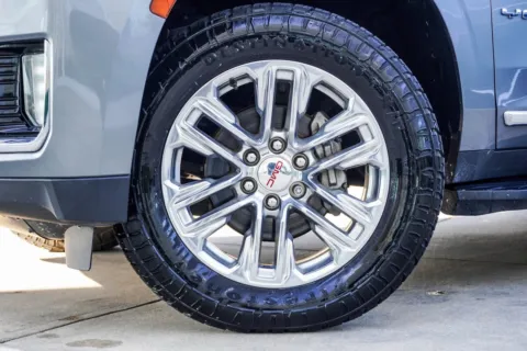 Photos of 2021 GMC Yukon SLT for sale in Macon, GA at Grand Infiniti of Macon