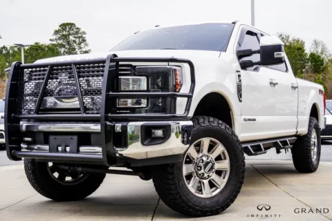 White 2018 Ford F-350SD Lariat for sale in Macon, GA