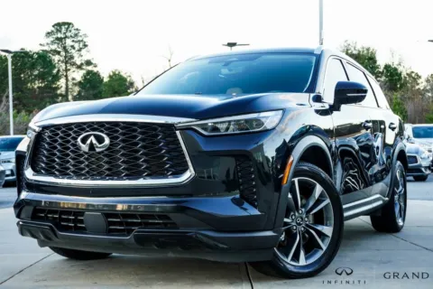 Black 2023 INFINITI QX60 LUXE for sale in Macon, GA