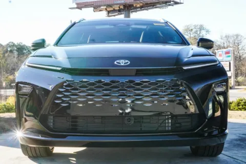 Another view of 2025 Toyota Crown Signia Limited for sale in Macon, GA at Grand Infiniti of Macon