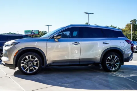 Another view of 2023 INFINITI QX60 LUXE for sale in Macon, GA at Grand Infiniti of Macon