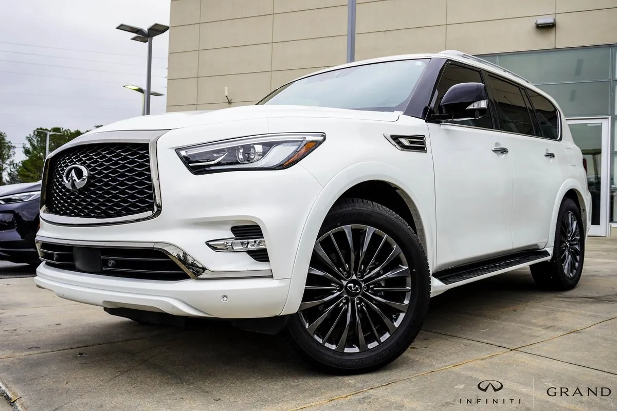 White 2024 INFINITI QX80 Sensory for sale in Macon, GA