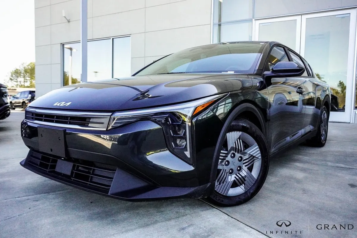 Gray 2025 Kia K4 LX for sale in Macon, GA