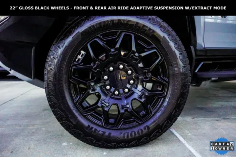 Another view of 2025 GMC Hummer EV SUV 2X for sale in Macon, GA at Grand Infiniti of Macon