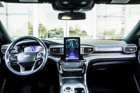 More photos of 2021 Ford Explorer Platinum at Grand Infiniti of Macon, GA