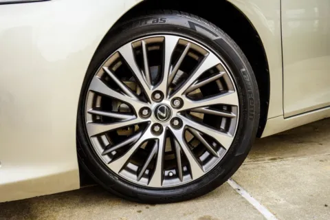 Another view of 2019 Lexus ES 350 for sale in Macon, GA at Grand Infiniti of Macon