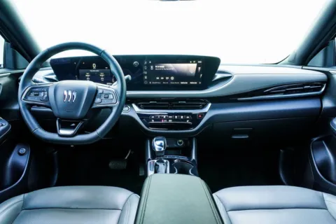 More photos of 2024 Buick Envista Avenir at Grand Infiniti of Macon, GA