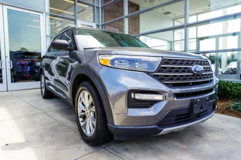 More photos of 2022 Ford Explorer XLT at Grand Infiniti of Macon, GA
