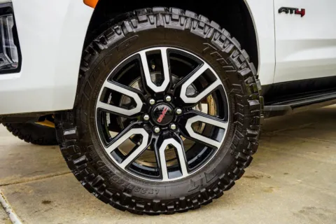 Another view of 2024 GMC Sierra 2500HD Denali Ultimate for sale in Macon, GA at Grand Infiniti of Macon