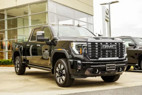 More photos of 2024 GMC Sierra 2500HD Denali Ultimate at Grand Infiniti of Macon, GA