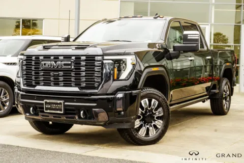 Black 2024 GMC Sierra 2500HD Denali Ultimate for sale in Macon, GA