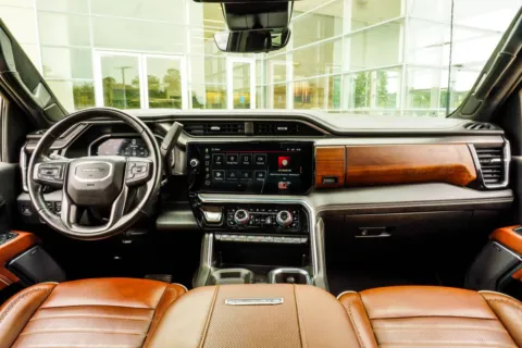 More photos of 2024 GMC Sierra 2500HD Denali Ultimate at Grand Infiniti of Macon, GA