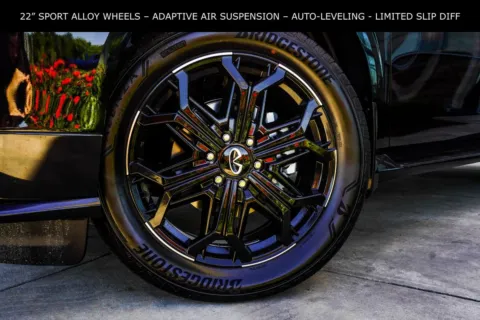 Another view of 2026 INFINITI QX80 SPORT for sale in Macon, GA at Grand Infiniti of Macon