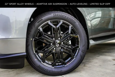 Another view of 2026 INFINITI QX80 SPORT for sale in Macon, GA at Grand Infiniti of Macon