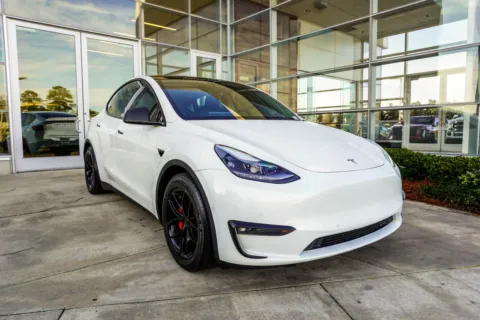 More photos of 2021 Tesla Model Y Performance at Grand Infiniti of Macon, GA
