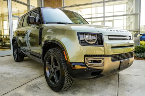 More photos of 2021 Land Rover Defender 110 X-Dynamic HSE at Grand Infiniti of Macon, GA