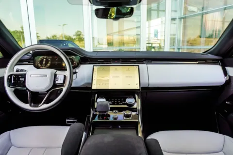 More photos of 2023 Land Rover Range Rover Sport SE Dynamic at Grand Infiniti of Macon, GA