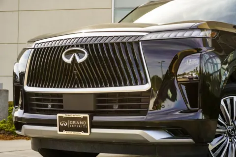 Photos of 2025 INFINITI QX80 SENSORY for sale in Macon, GA at Grand Infiniti of Macon