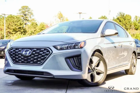 Silver 2022 Hyundai Ioniq Hybrid SEL for sale in Macon, GA