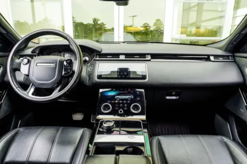 More photos of 2020 Land Rover Range Rover Velar R-Dynamic S at Grand Infiniti of Macon, GA