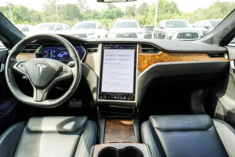 More photos of 2021 Tesla Model S Long Range at Grand Infiniti of Macon, GA