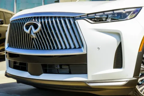 Photos of 2026 INFINITI QX60 LUXE for sale in Macon, GA at Grand Infiniti of Macon