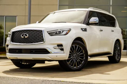 White 2023 INFINITI QX80 Sensory for sale in Macon, GA