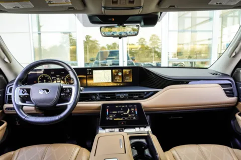 More photos of 2025 INFINITI QX80 SENSORY at Grand Infiniti of Macon, GA