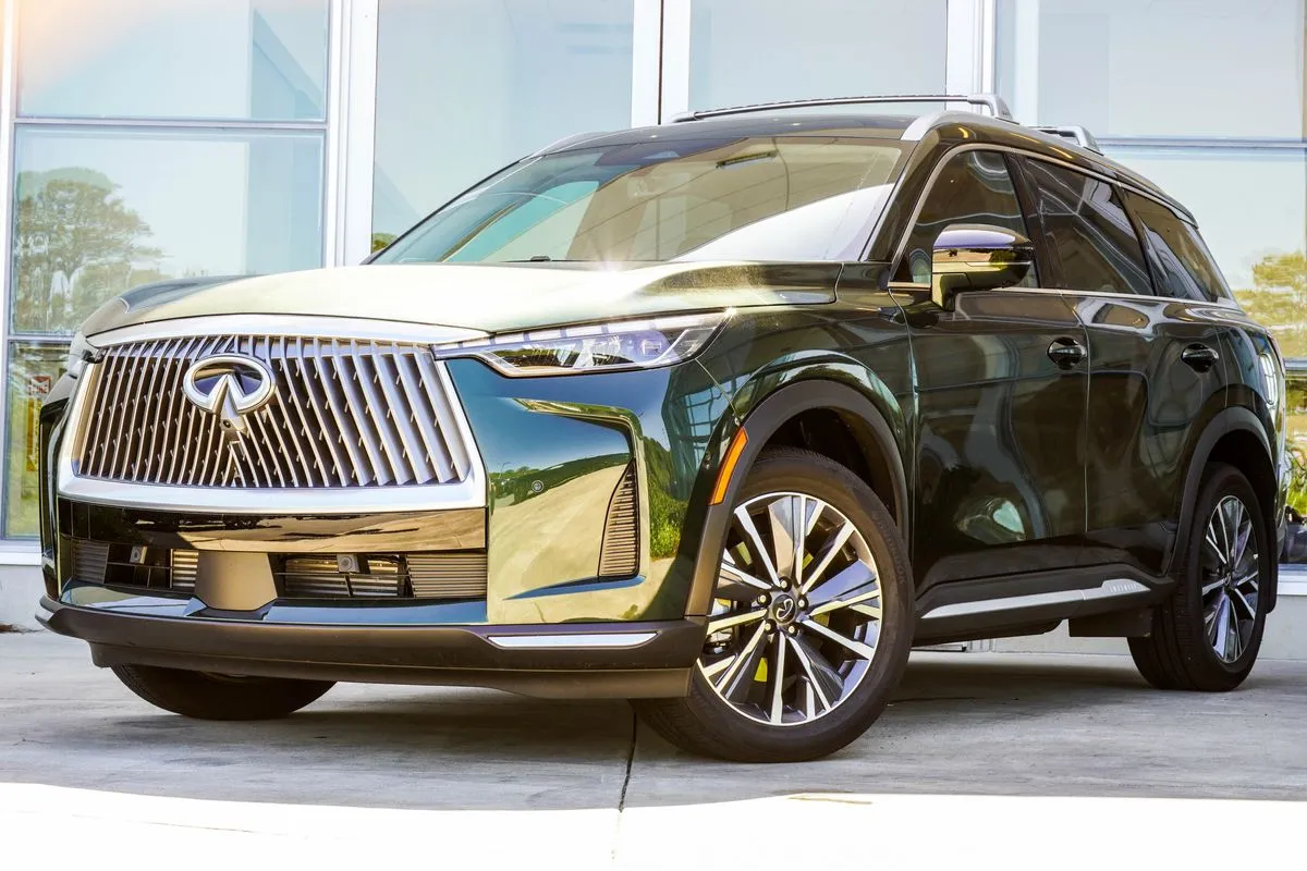 Green 2026 INFINITI QX60 LUXE for sale in Macon, GA