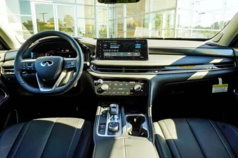 More photos of 2027 INFINITI QX60 LUXE at Grand Infiniti of Macon, GA