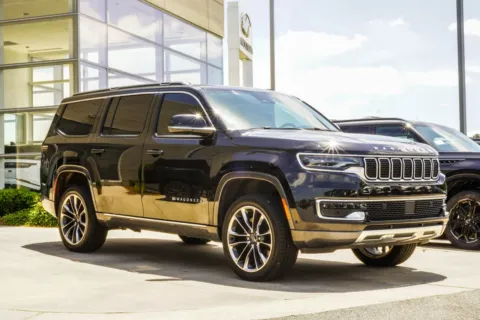 More photos of 2022 Jeep Wagoneer Series III at Grand Infiniti of Macon, GA