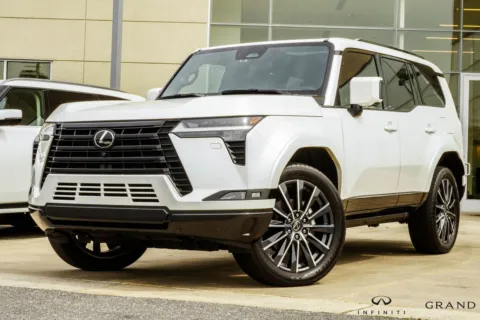 White 2024 Lexus GX 550 Luxury+ for sale in Macon, GA